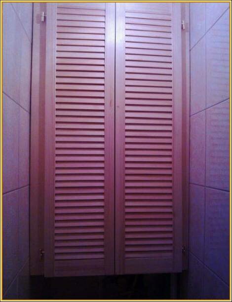 шкафчики в туалете фото